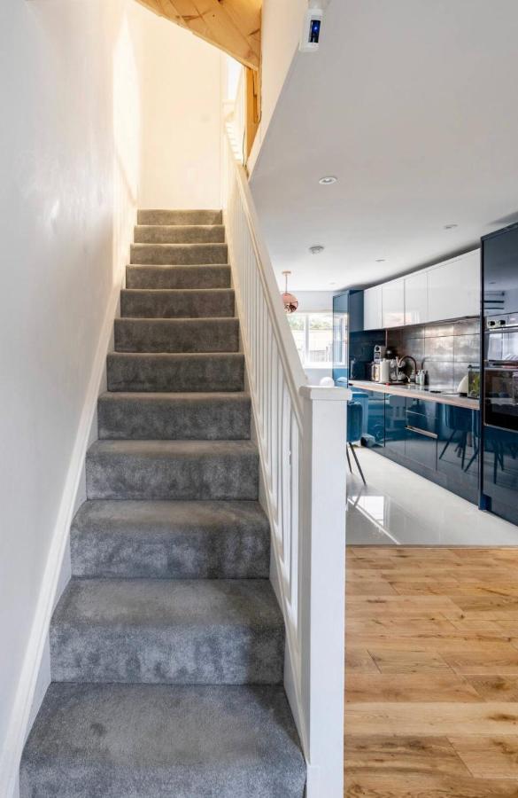 Monalychee Apartment Лондон Екстериор снимка